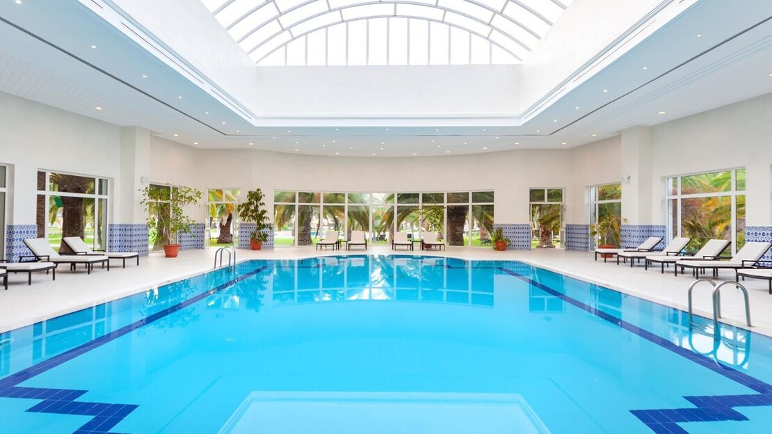 TUI Blue Oceana Suites